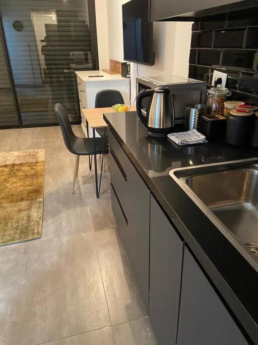 特拉维夫Lovely Flat In The Center 36公寓 外观 照片