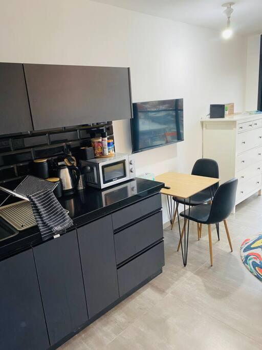 特拉维夫Lovely Flat In The Center 36公寓 外观 照片